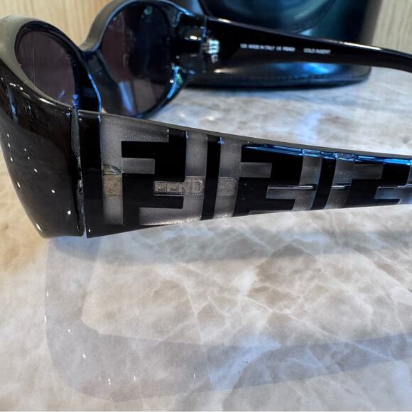 Authentic Fendi vintage Y2K Black and Silver FF logo Sunglasses - Picture 11 of 12